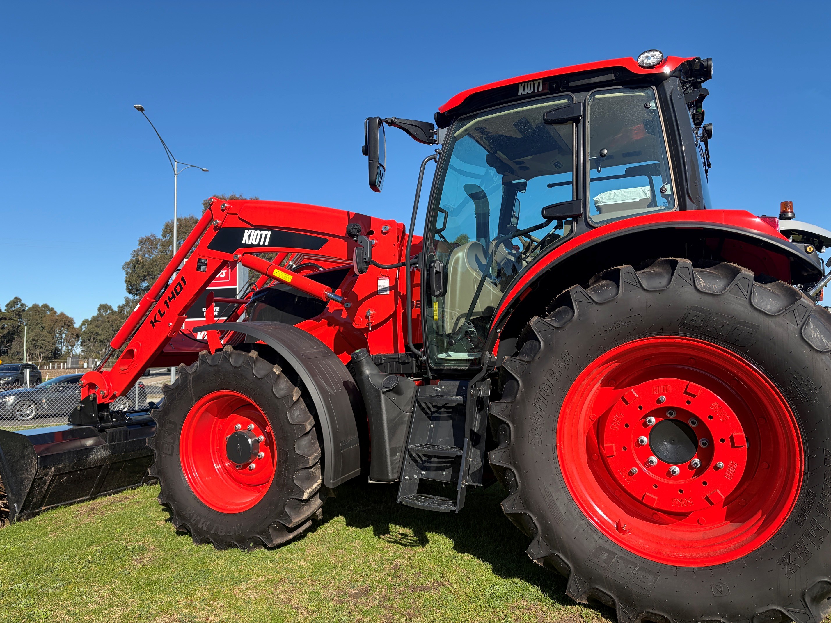 HX1402